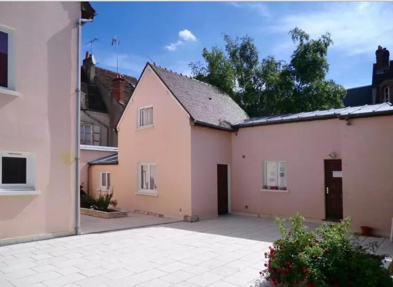 Coeur De Ville, Calme, Spacieux,Parking Et Wifi ! Chartres Exteriör bild